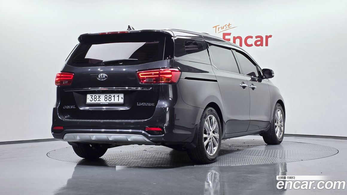 Kia Canival 2019