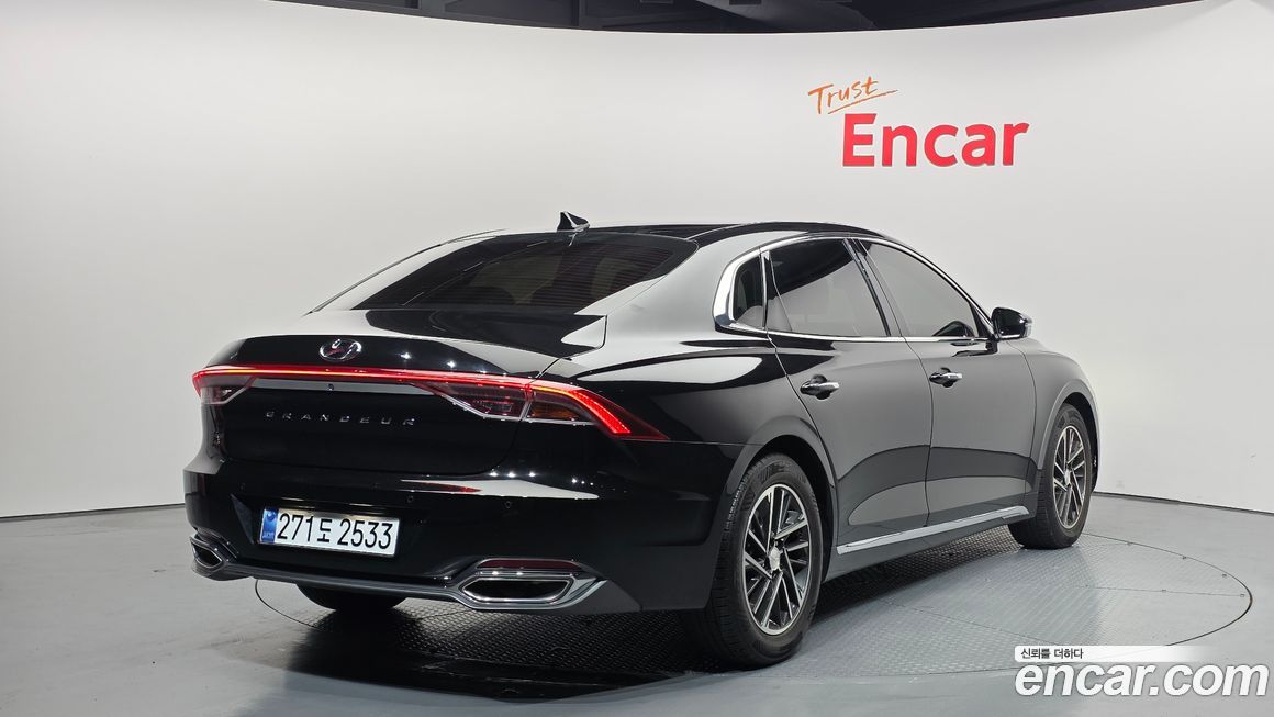 Hyundai Grandeur 2021