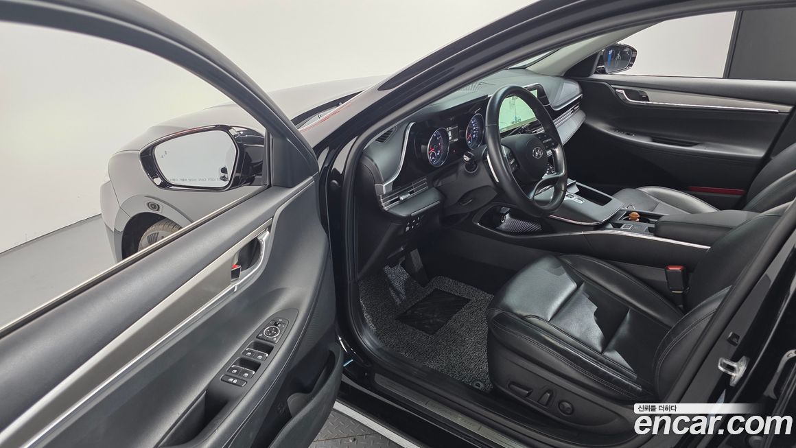 Hyundai Grandeur 2021