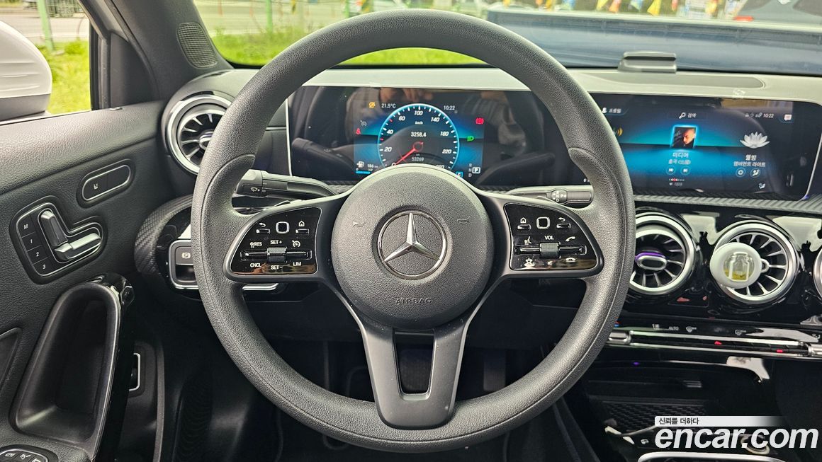 Mercedes-Benz A-Class 2020
