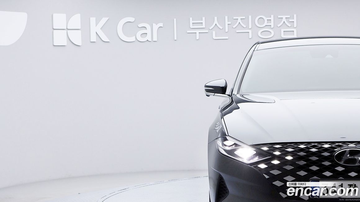 Hyundai Grandeur 2021