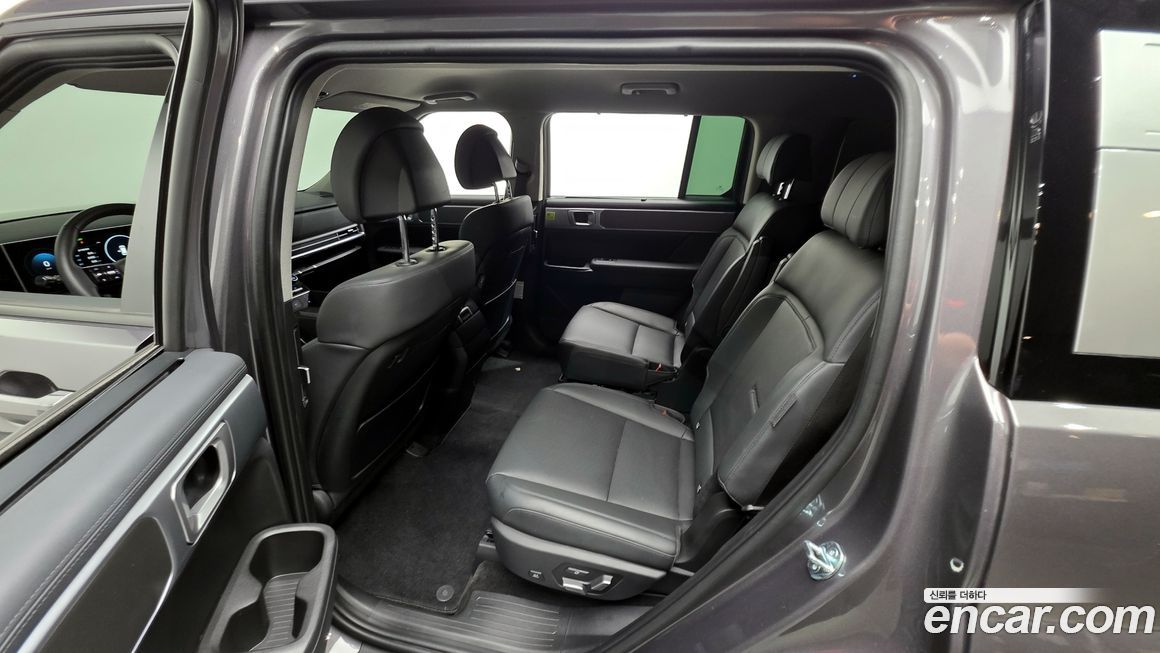 Hyundai Santafe 2025