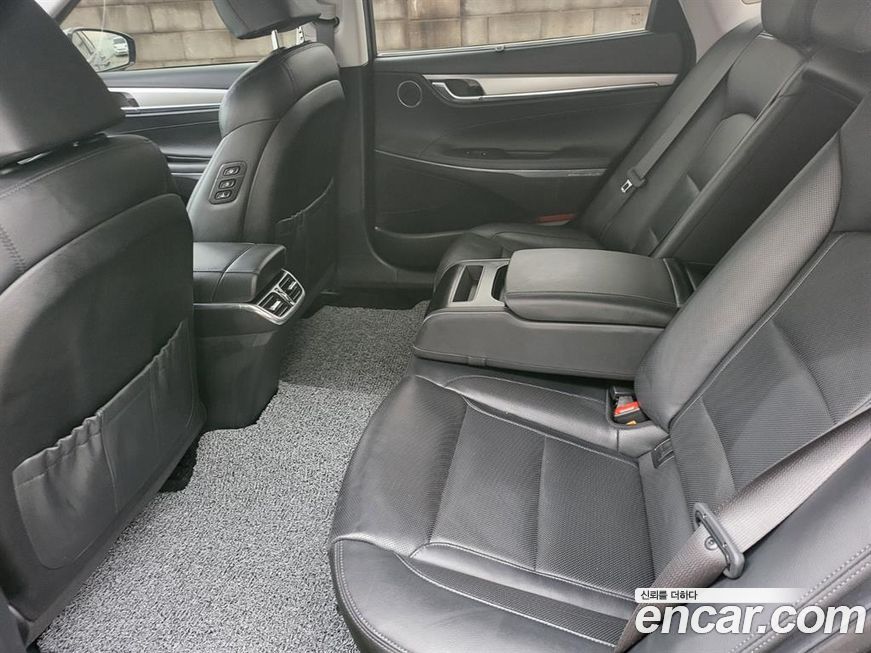 Hyundai Grandeur 2020