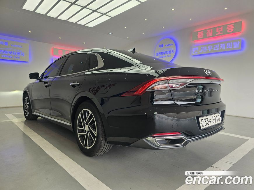 Hyundai Grandeur 2021