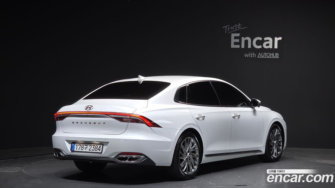 Hyundai Grandeur 2020