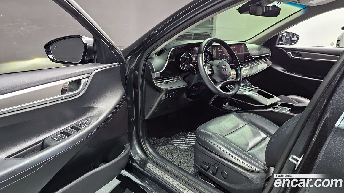 Hyundai Grandeur 2020