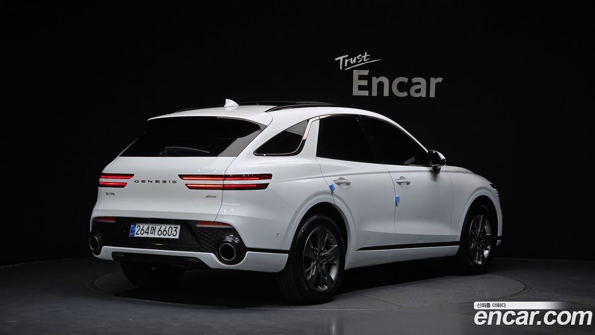 Genesis GV70 2021