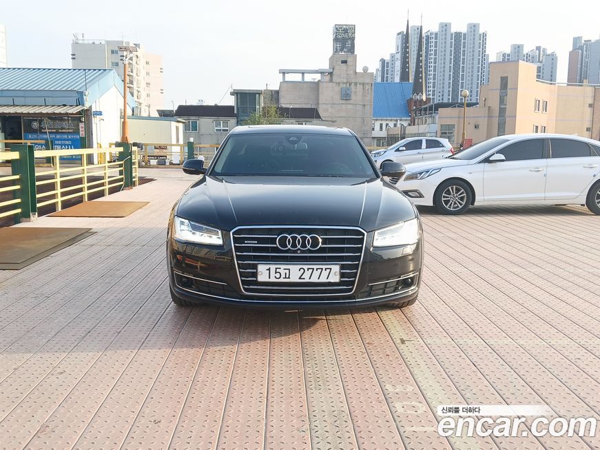 Audi A8 2015