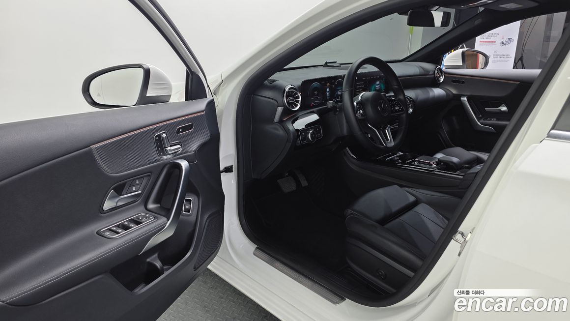 Mercedes-Benz A-Class 2021