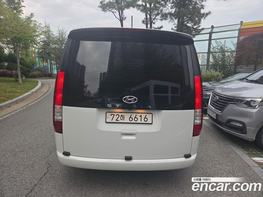 Hyundai Staria 2022