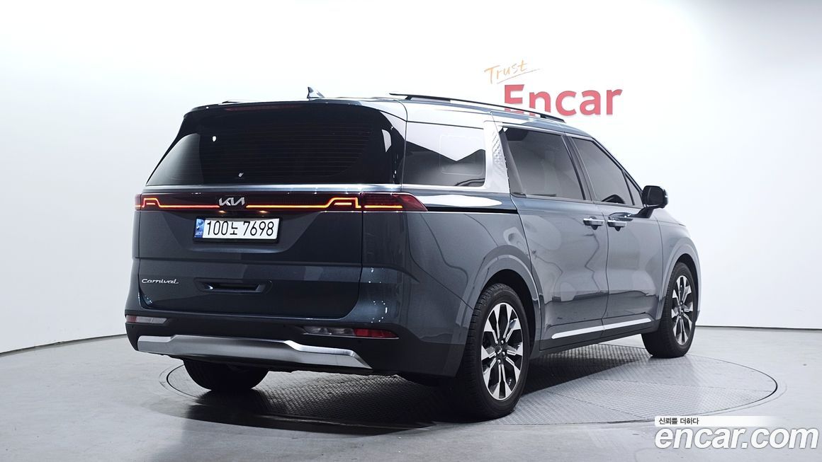 Kia Canival 2021