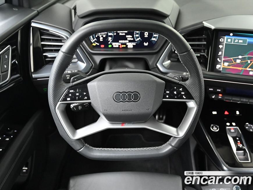 Audi Q4 e-tron 2025