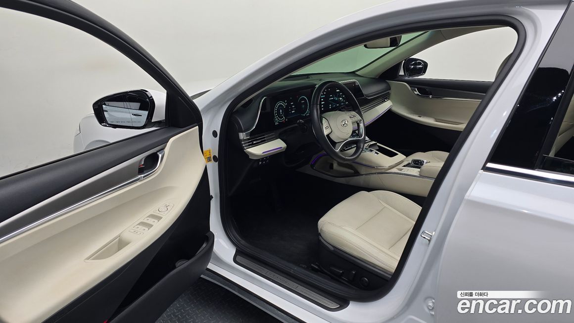 Hyundai Grandeur 2022