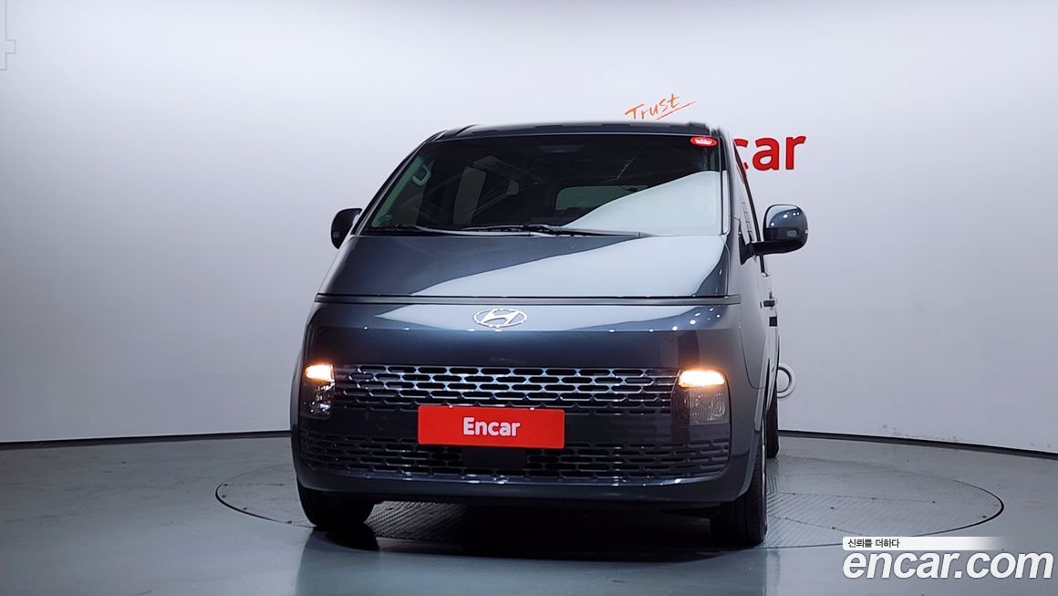 Hyundai Staria 2023