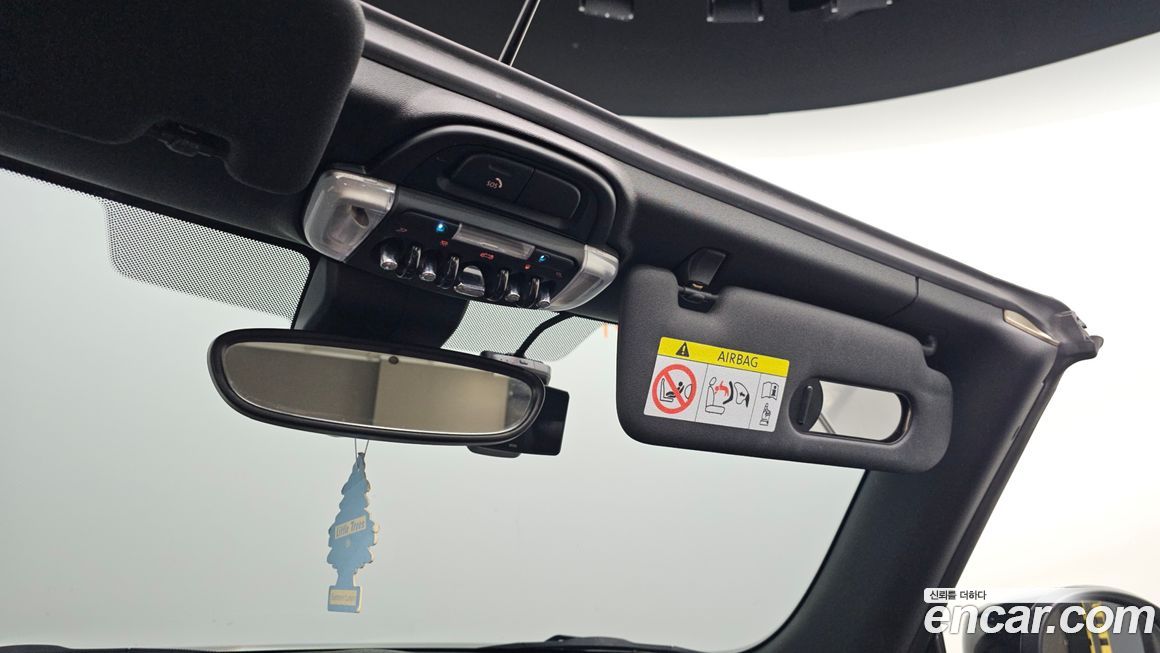 Mini Cooper Convertible 2024