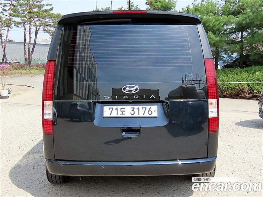 Hyundai Staria 2022