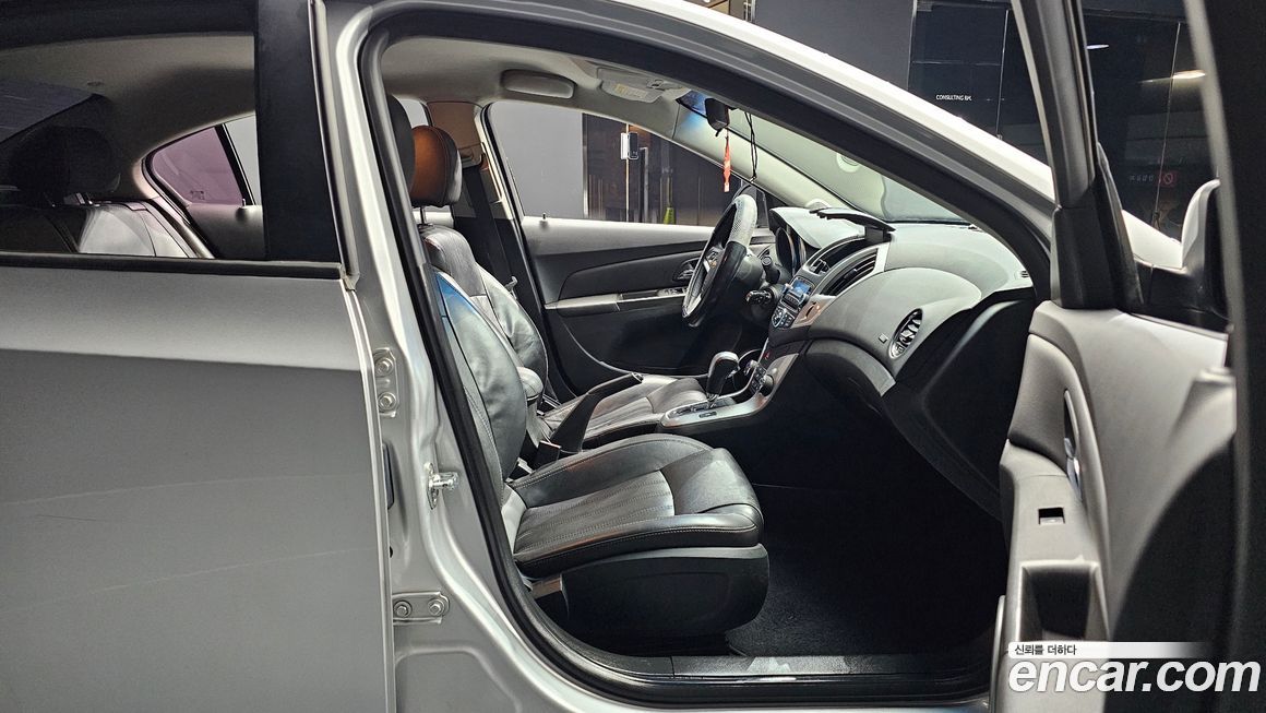 ChevroletGMDaewoo Cruze 2013