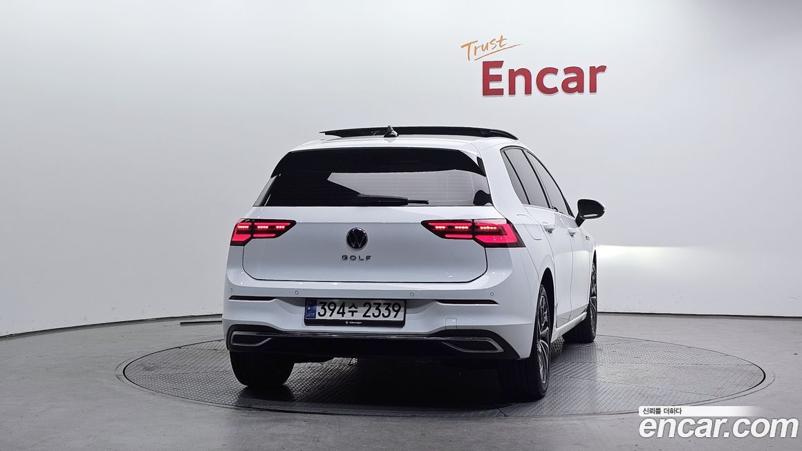 Volkswagen Golf 2023