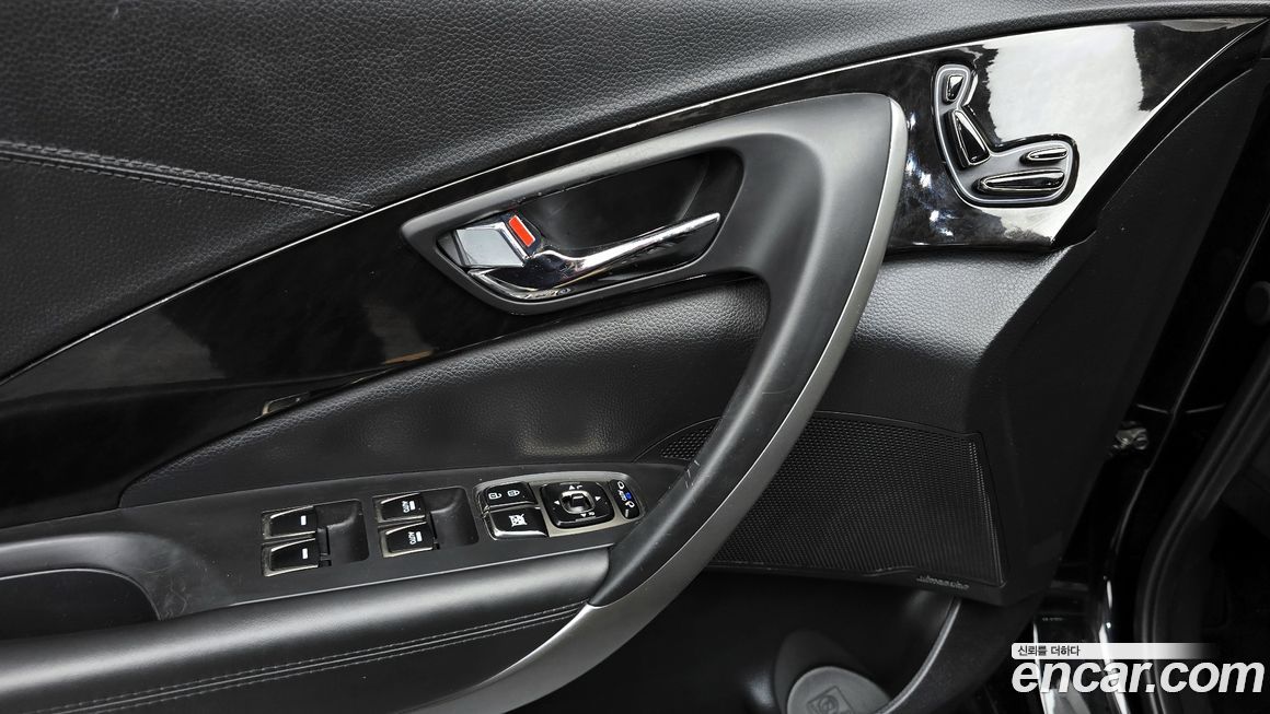 Hyundai Grandeur 2011