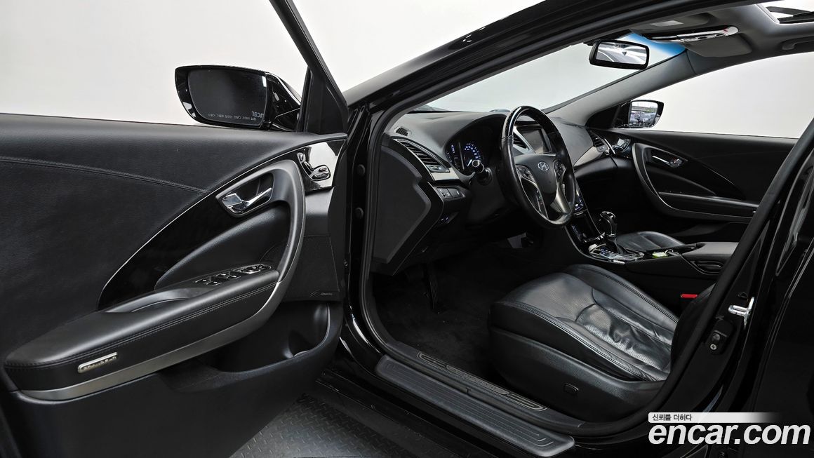 Hyundai Grandeur 2011