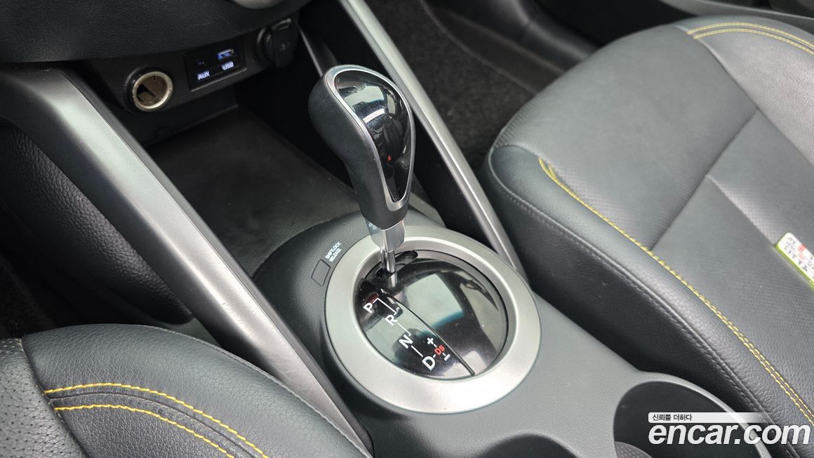 Hyundai Veloster 2017