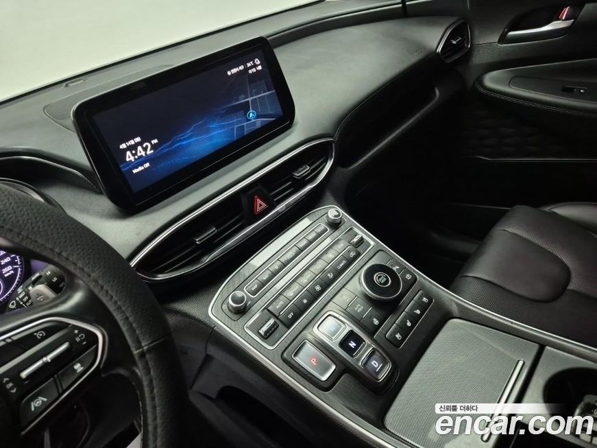 Hyundai Santafe 2022