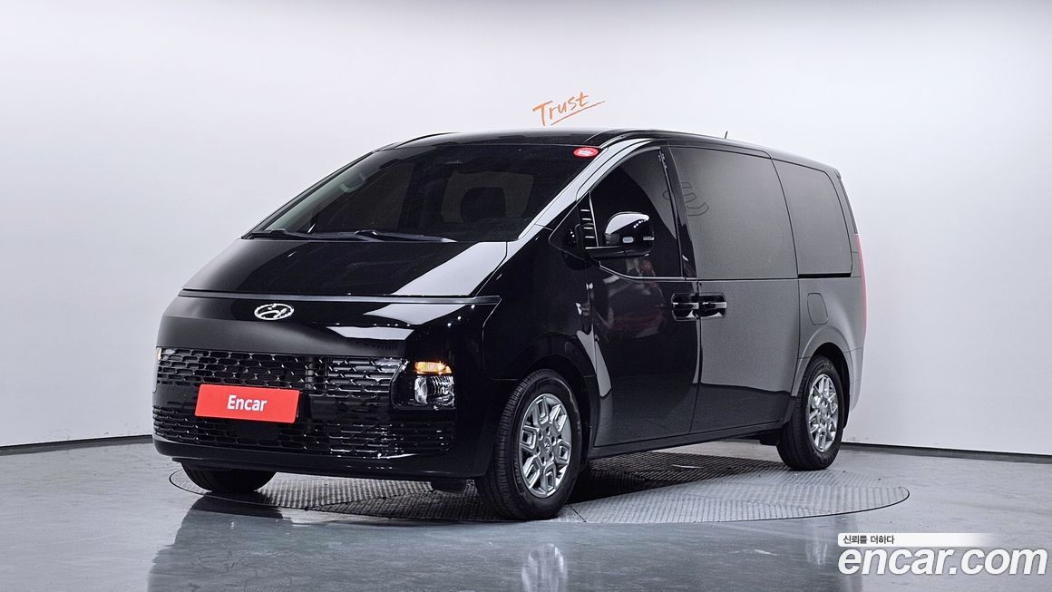 Hyundai Staria 2024