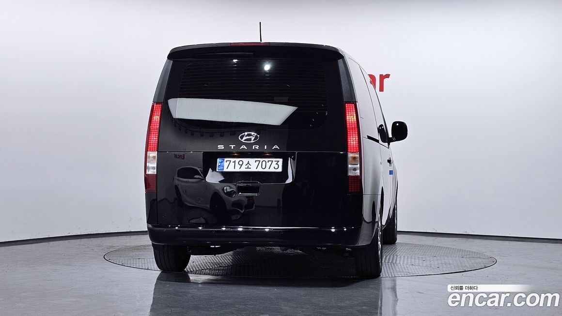 Hyundai Staria 2024