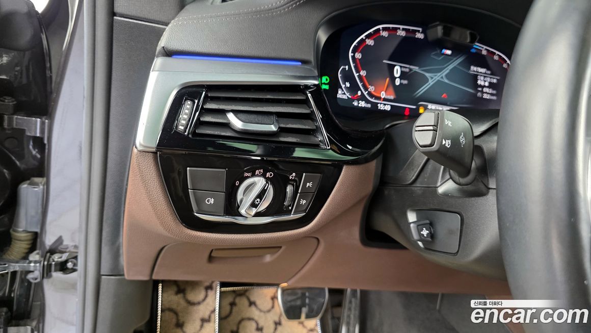 BMW Gran Turismo 2022