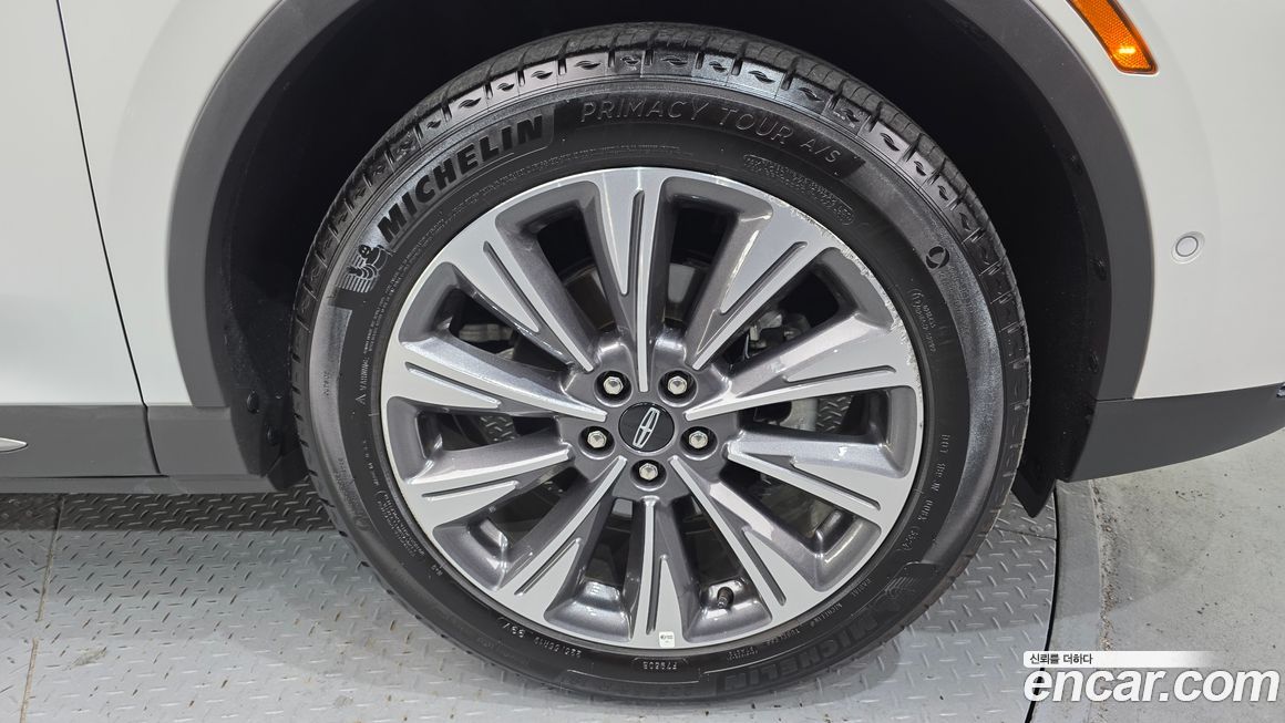 Lincoln Corsair 2022