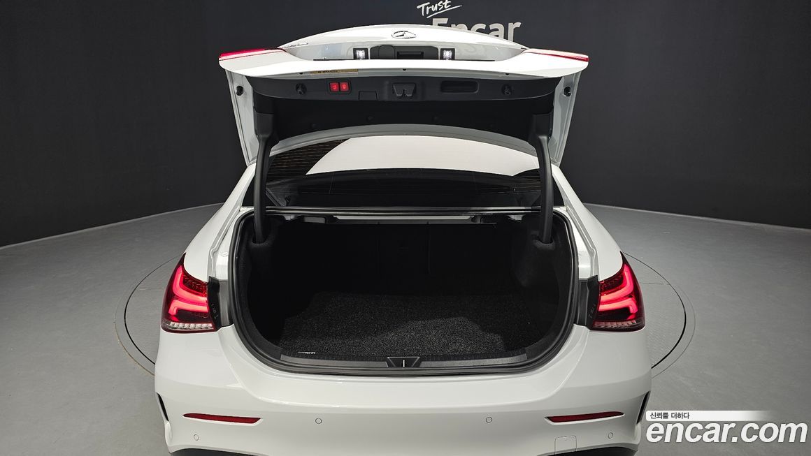 Mercedes-Benz A-Class 2021