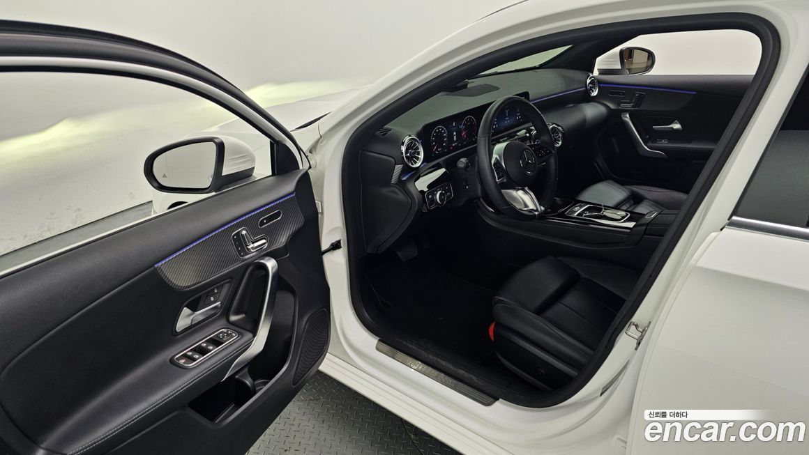 Mercedes-Benz A-Class 2025