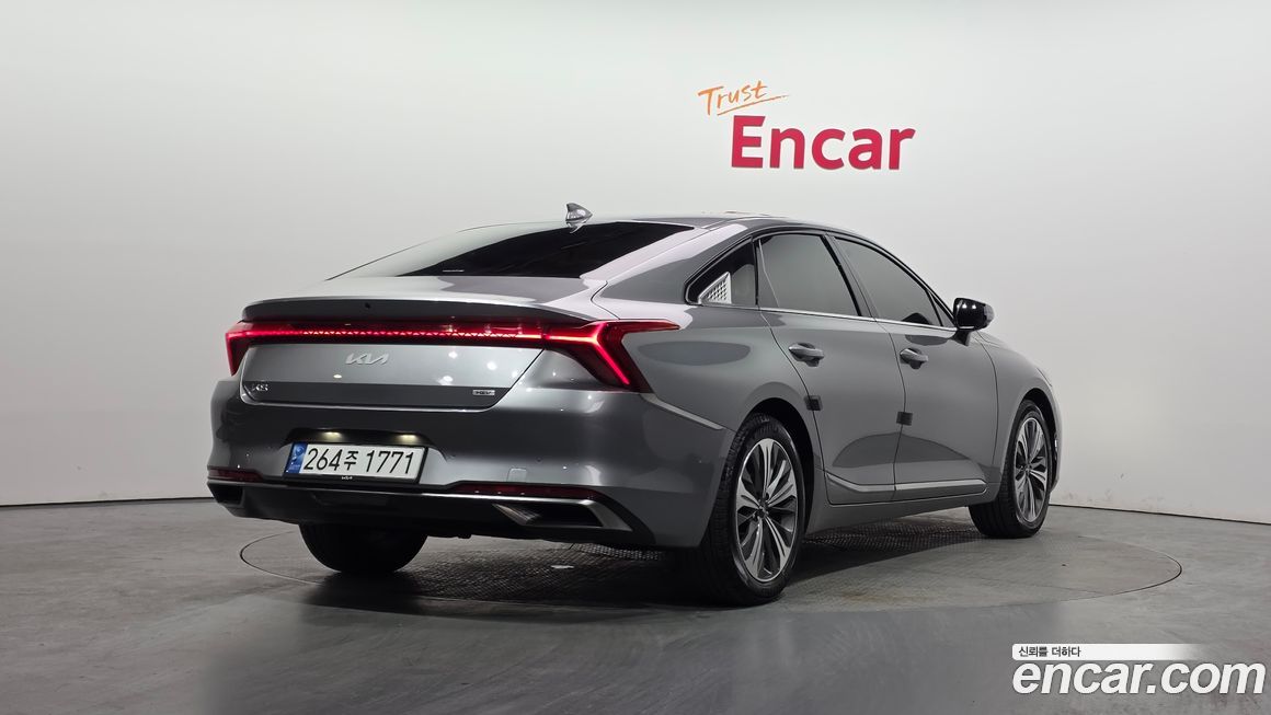 Kia K8 2022