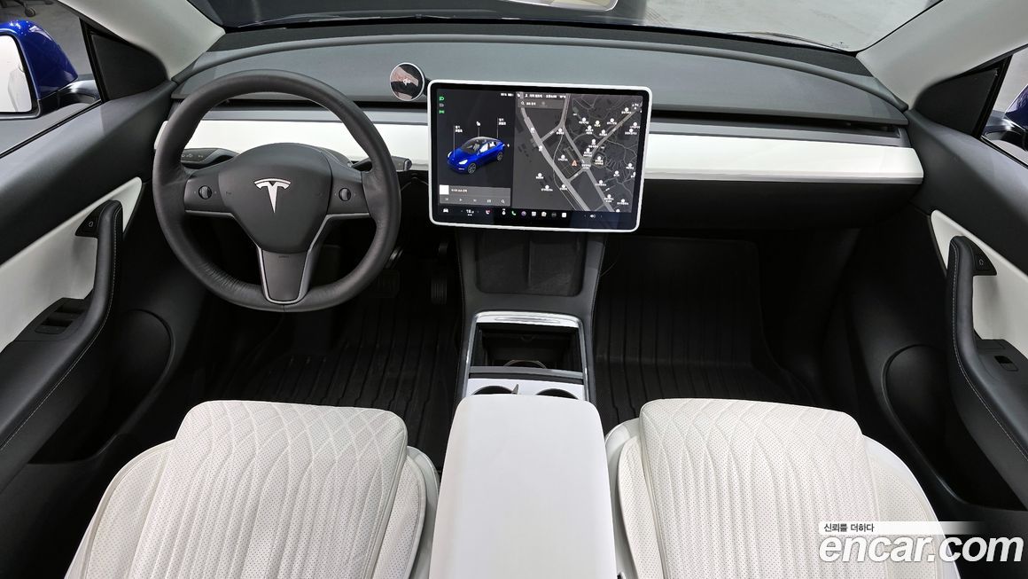 Tesla Model Y 2021