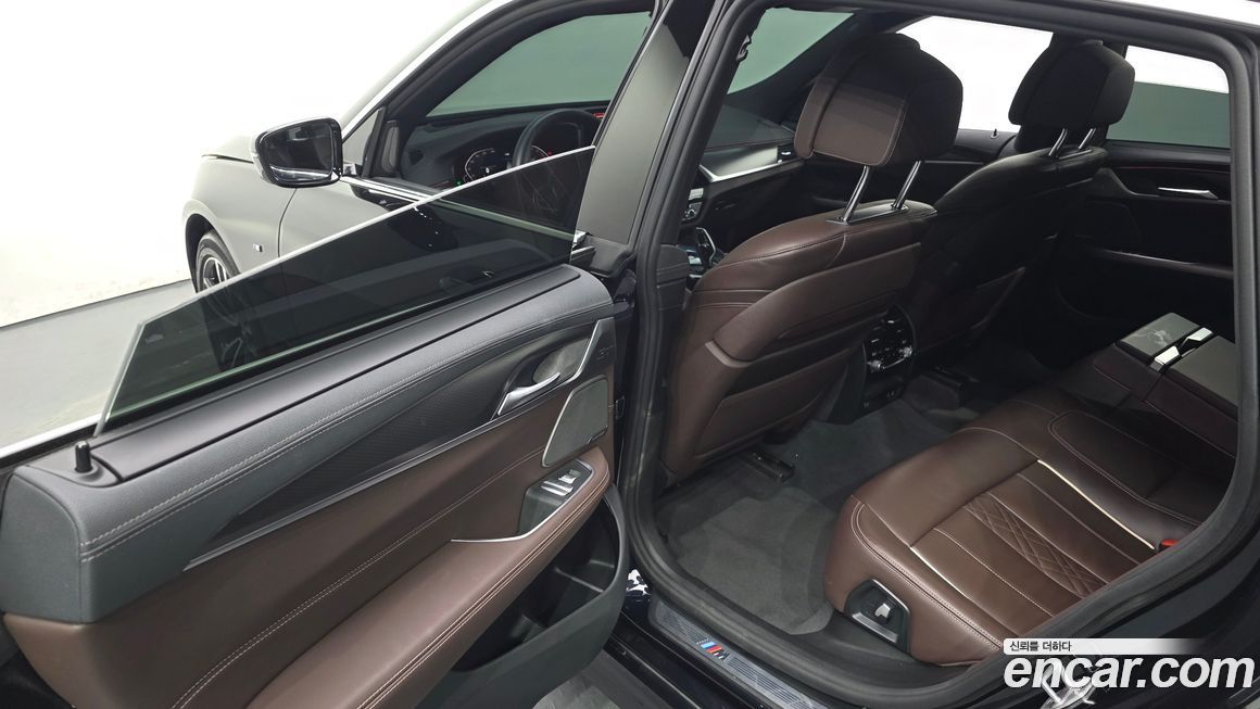 BMW Gran Turismo 2024