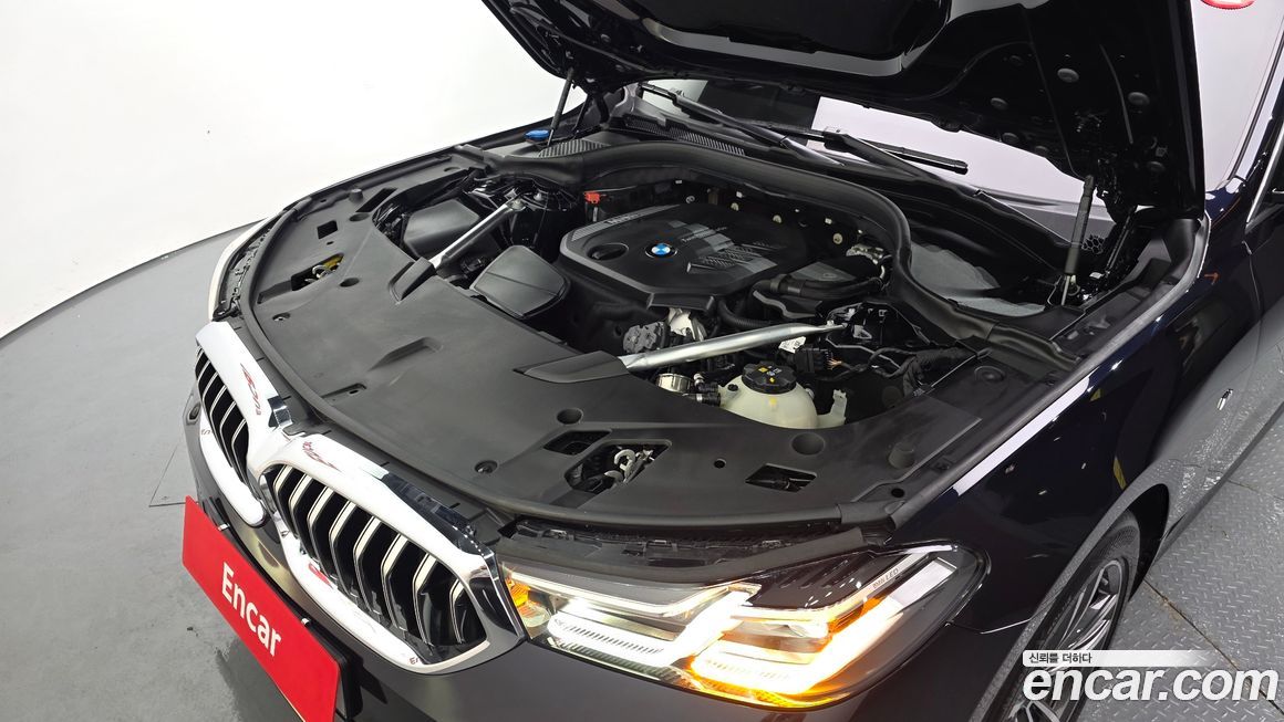 BMW Gran Turismo 2024