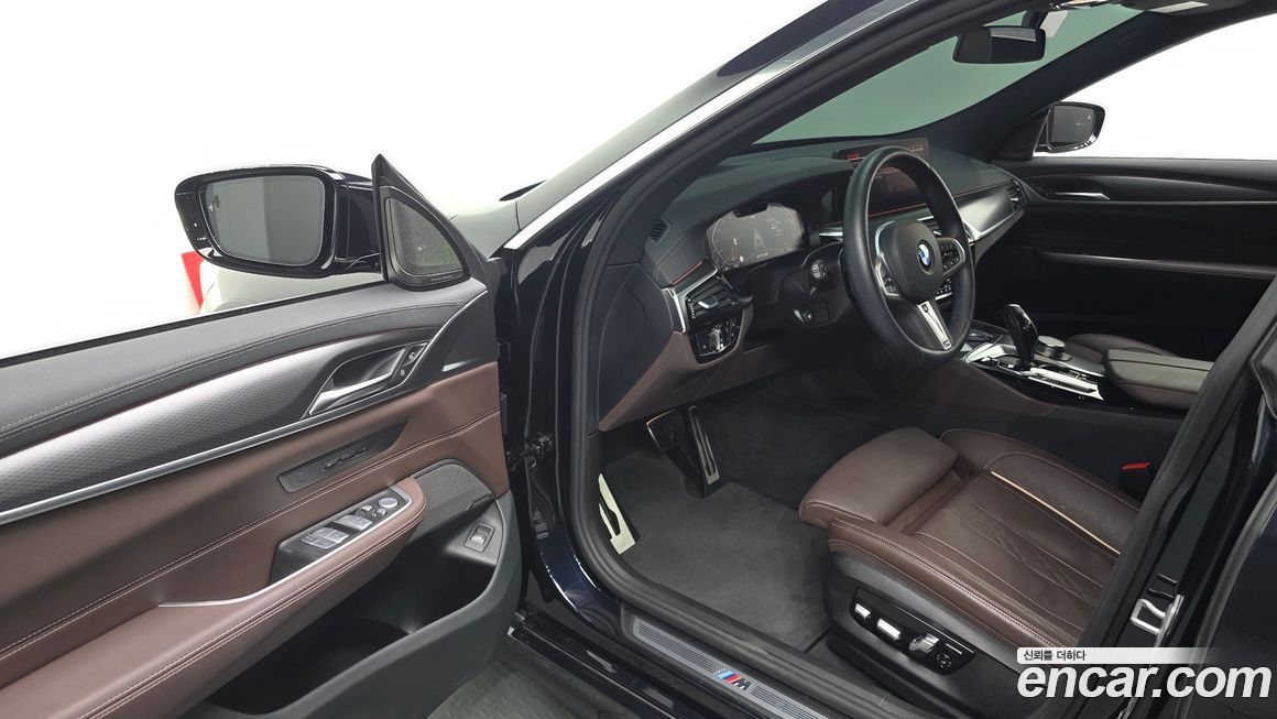 BMW Gran Turismo 2024