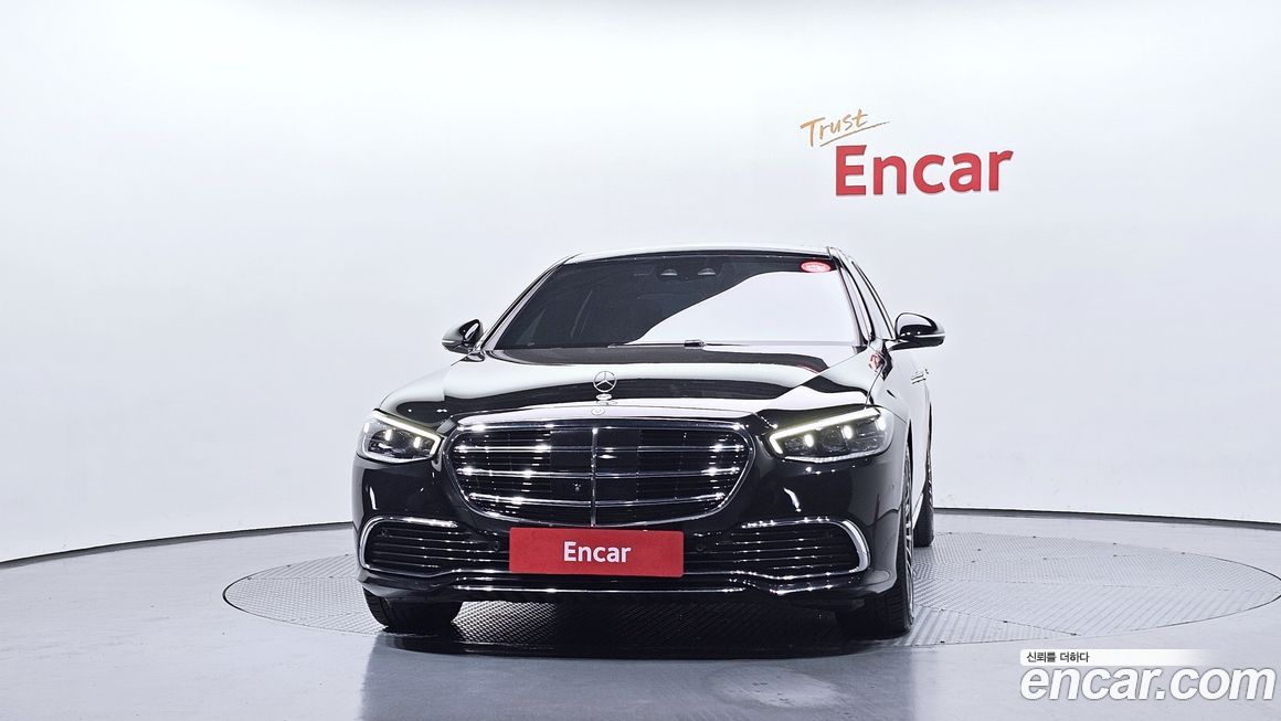 Mercedes-Benz S-Class 2021