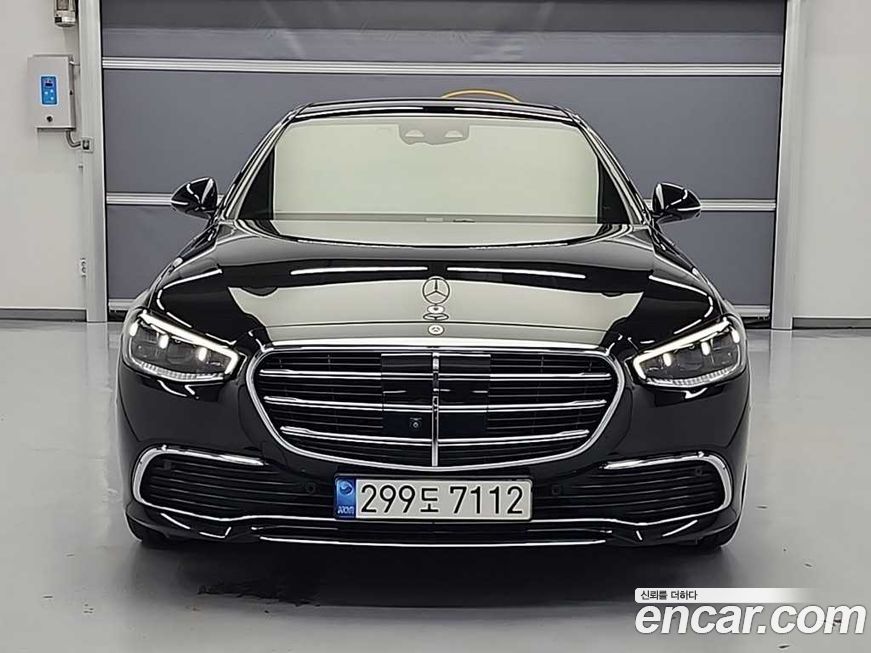 Mercedes-Benz S-Class 2022