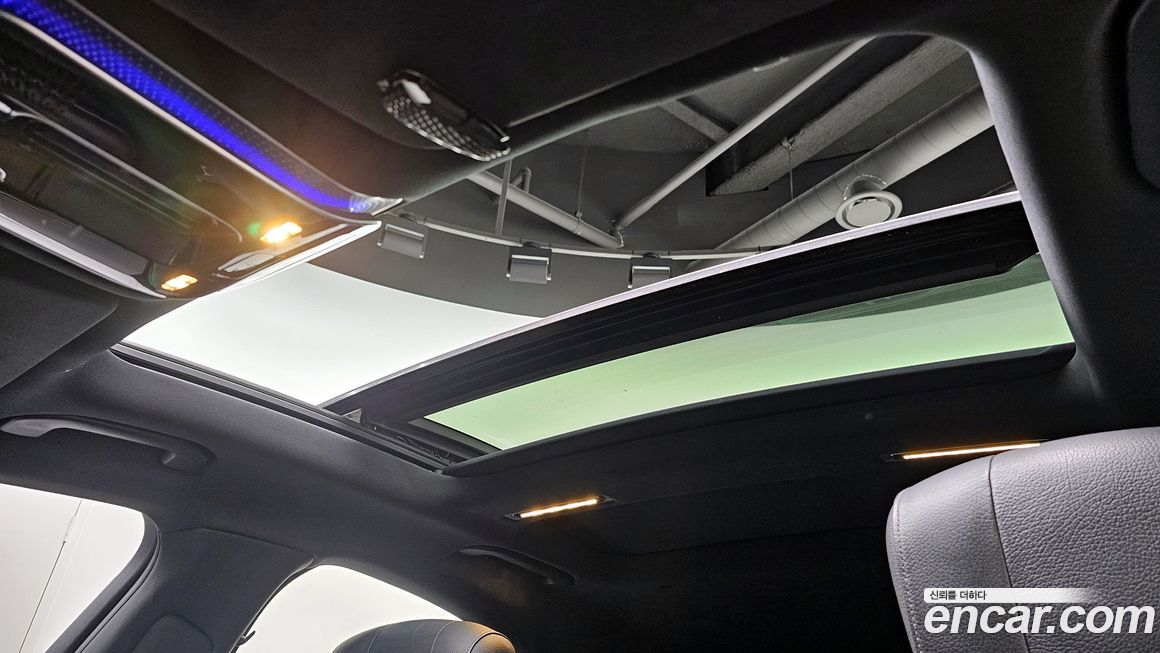 Mercedes-Benz S-Class 2021