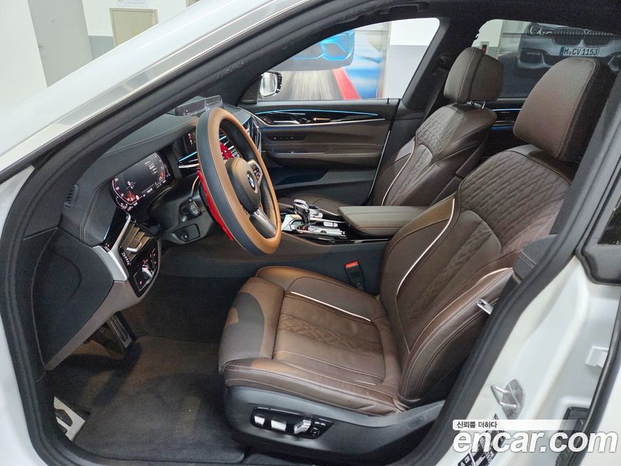 BMW Gran Turismo 2024