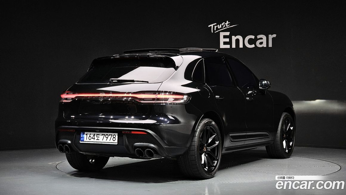 Porsche Macan 2023