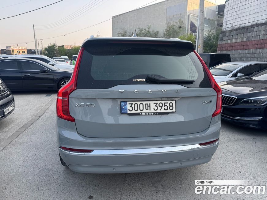 Volvo XC90 2024