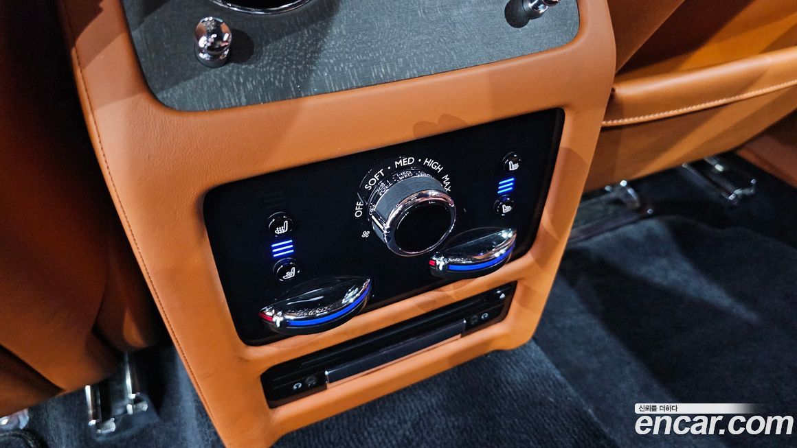 Rolls-Royce Ghost 2023