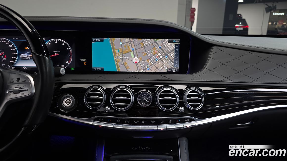 Mercedes-Benz S-Class 2020