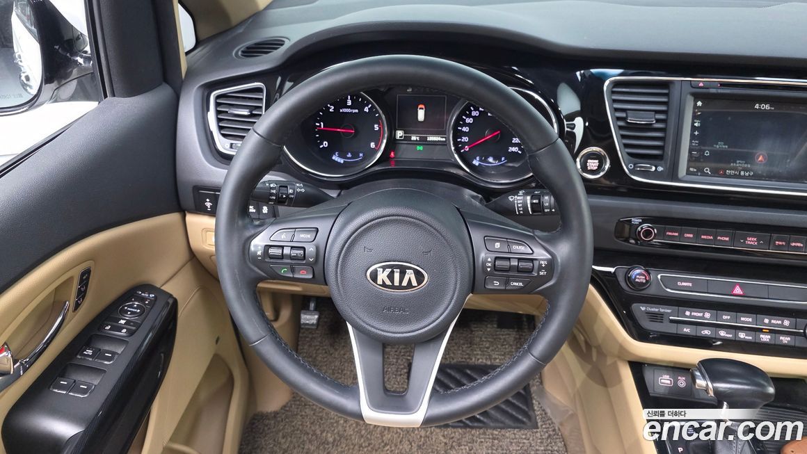 Kia Canival 2017