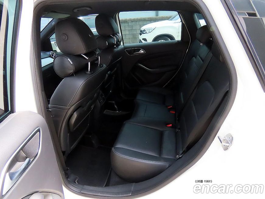 Mercedes-Benz B-Class 2018