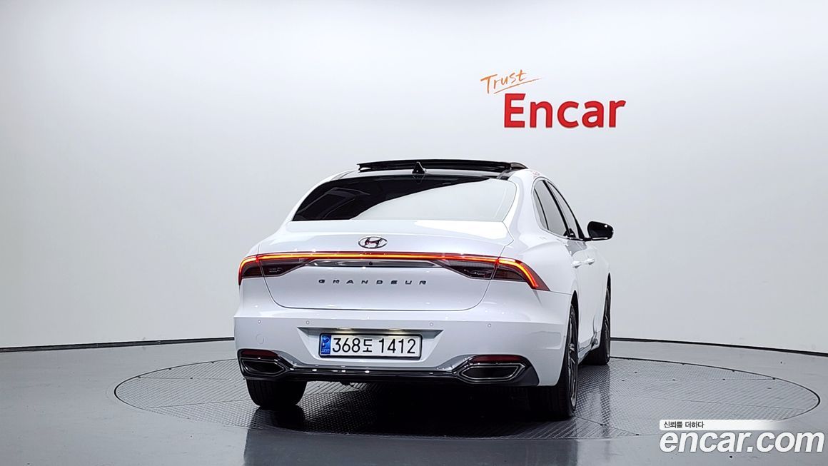 Hyundai Grandeur 2020