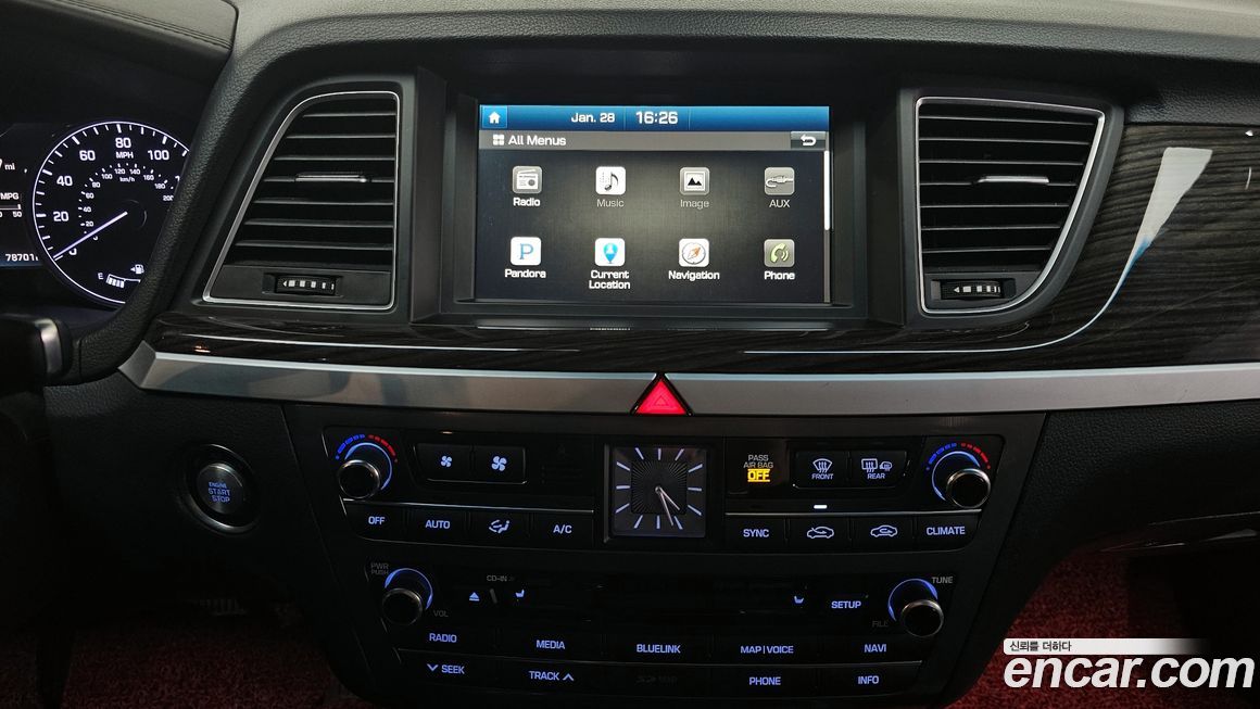 Hyundai Genesis 2015