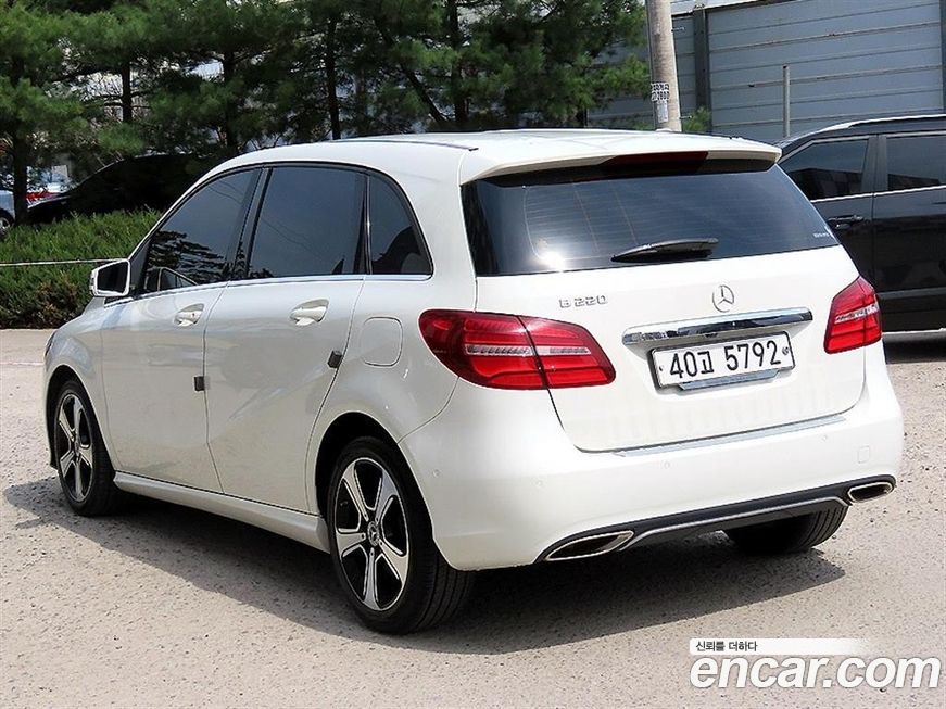 Mercedes-Benz B-Class 2018